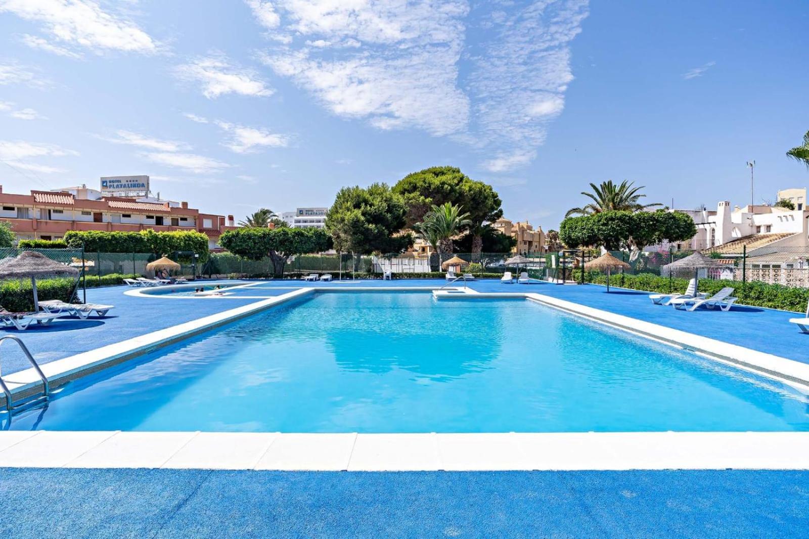 شقة Capri - Pueblo Italia روكيتاس ذي مار المظهر الخارجي الصورة